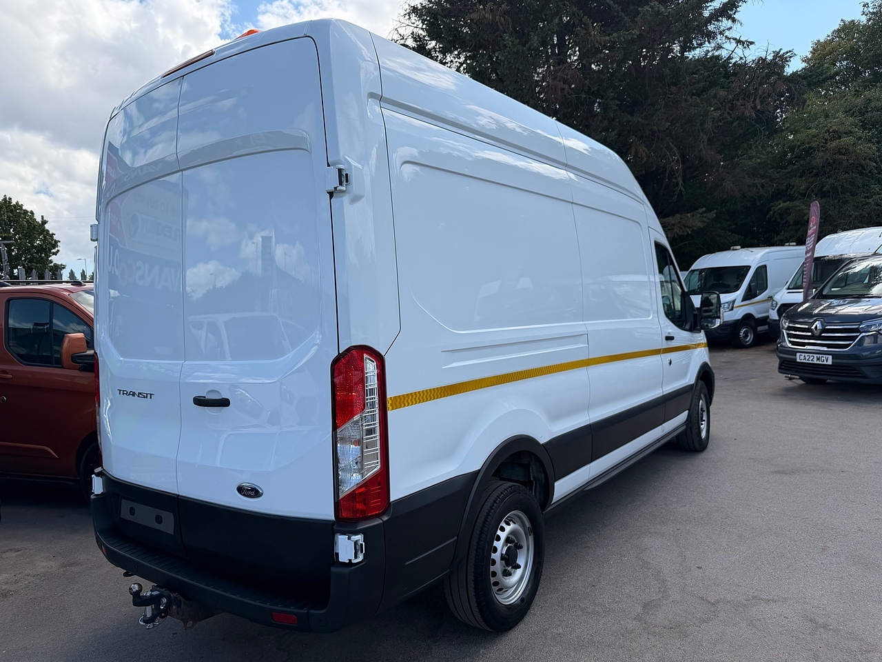 Ford Transit 350 Leader L3H3 - Thumbnail 7