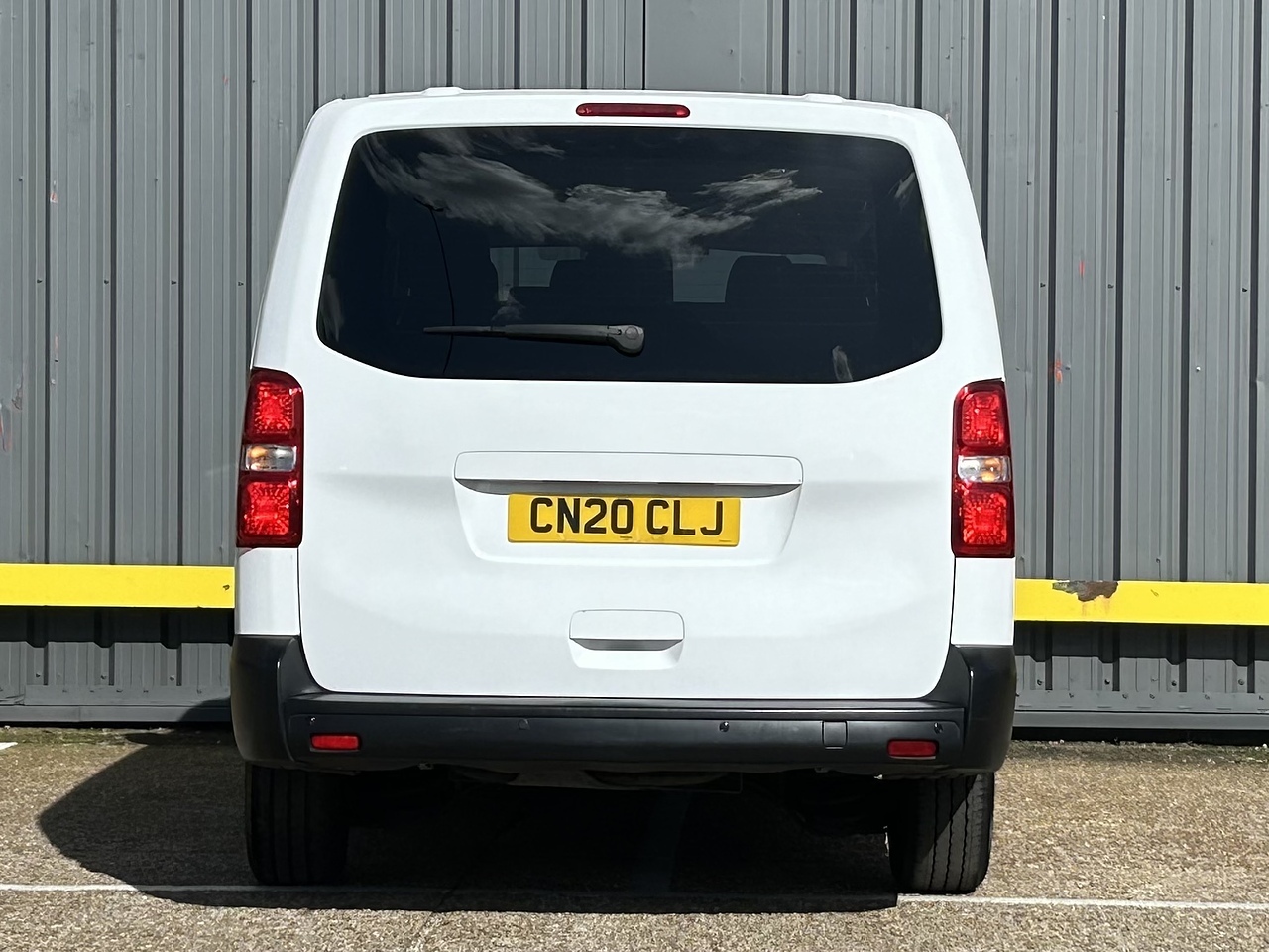 Vauxhall Vivaro Life MPV - Thumbnail 5