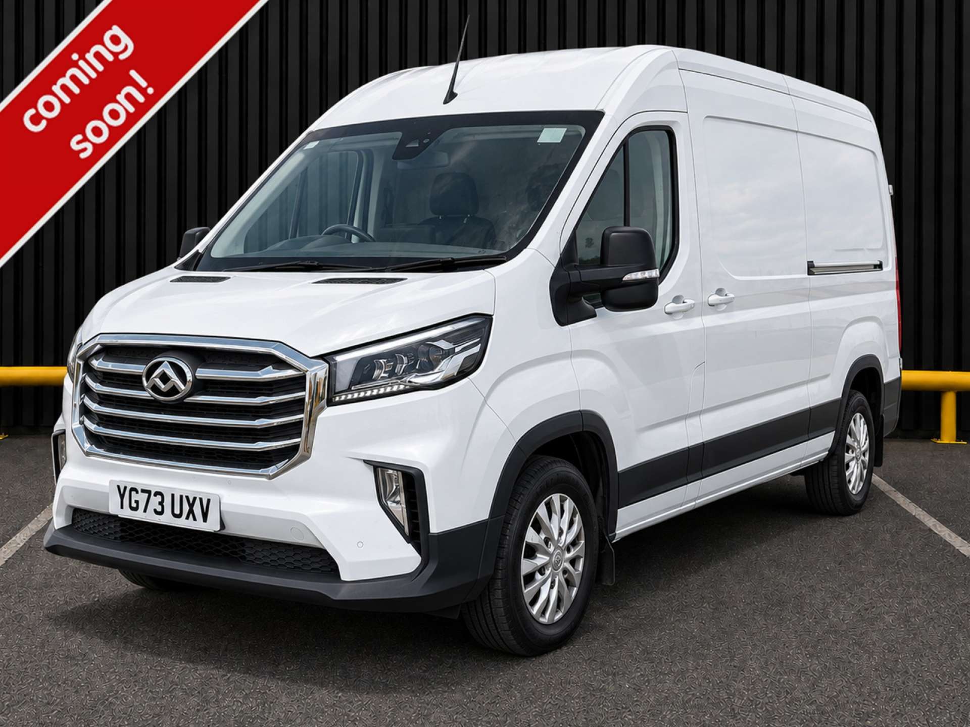 MAXUS Deliver 9 2.0 D20 LUX Panel Van 5dr Diesel Manual FWD L3 H2 Euro 6 (s/s) (163 ps) thumbnail 4