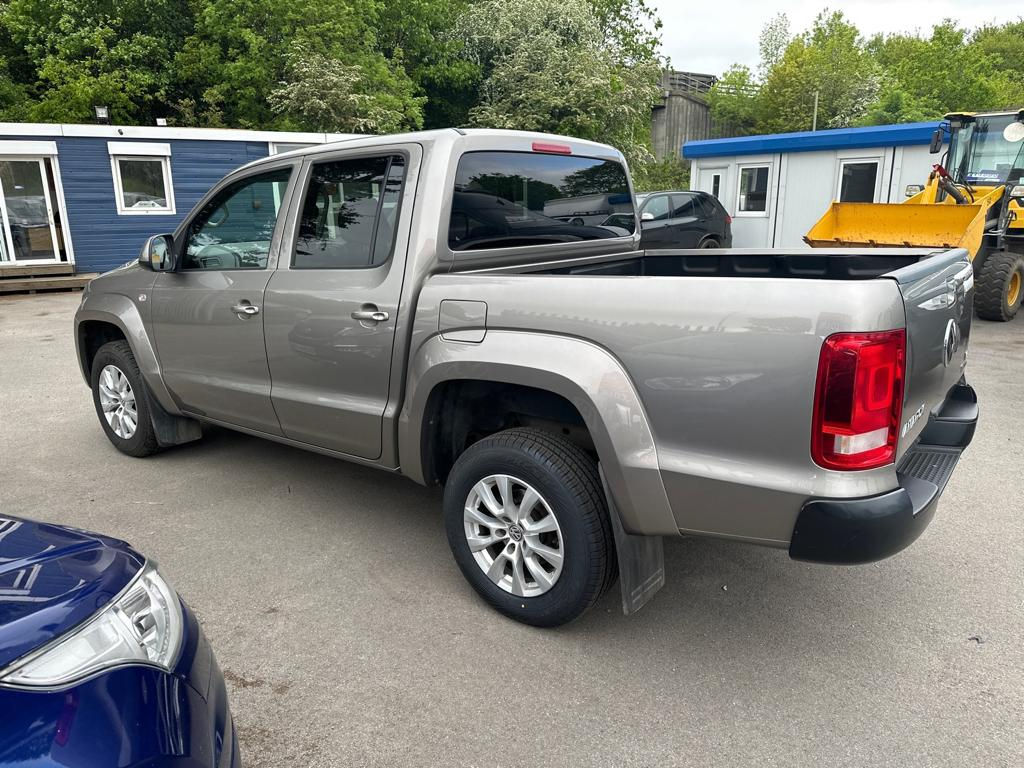 VW Amarok TDI V6 Tech Trendline thumbnail 7