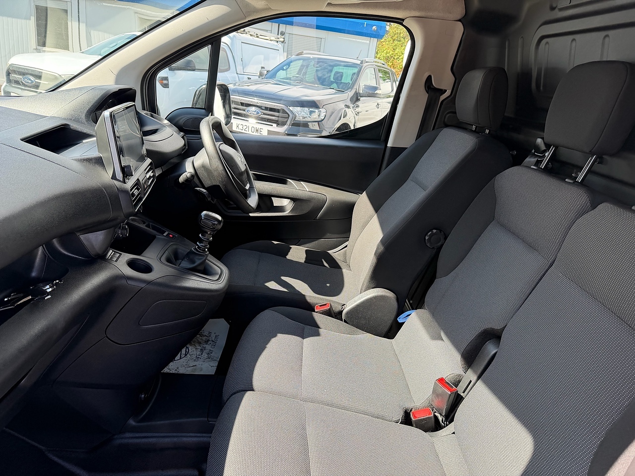 Peugeot Partner PRO Premium - Thumbnail 10