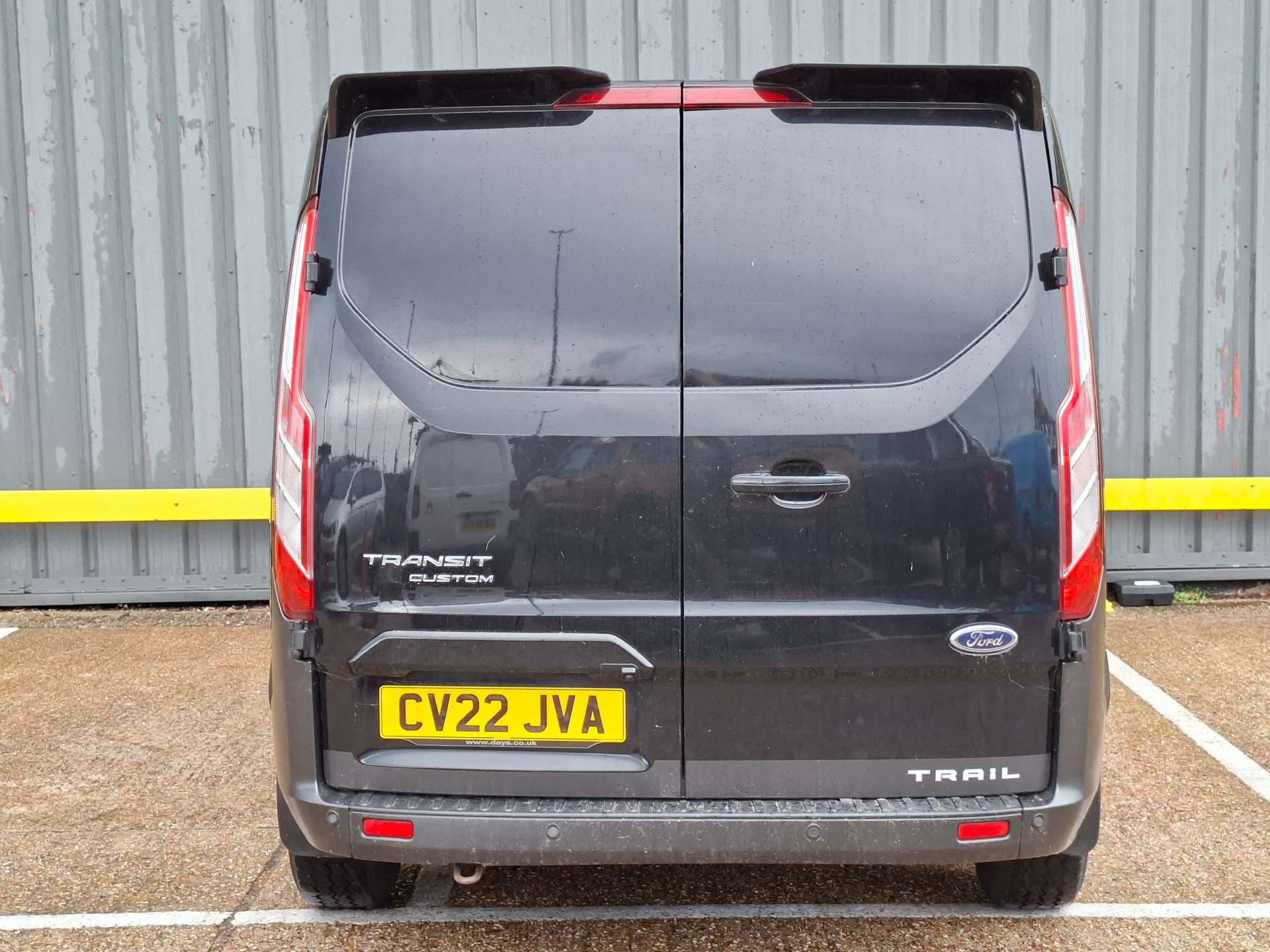 Ford Transit Custom 2.0 320 EcoBlue Trail Crew Van Double Cab 5dr Diesel Manual L1 H1 Euro 6 (s/s) (170 ps) thumbnail 8