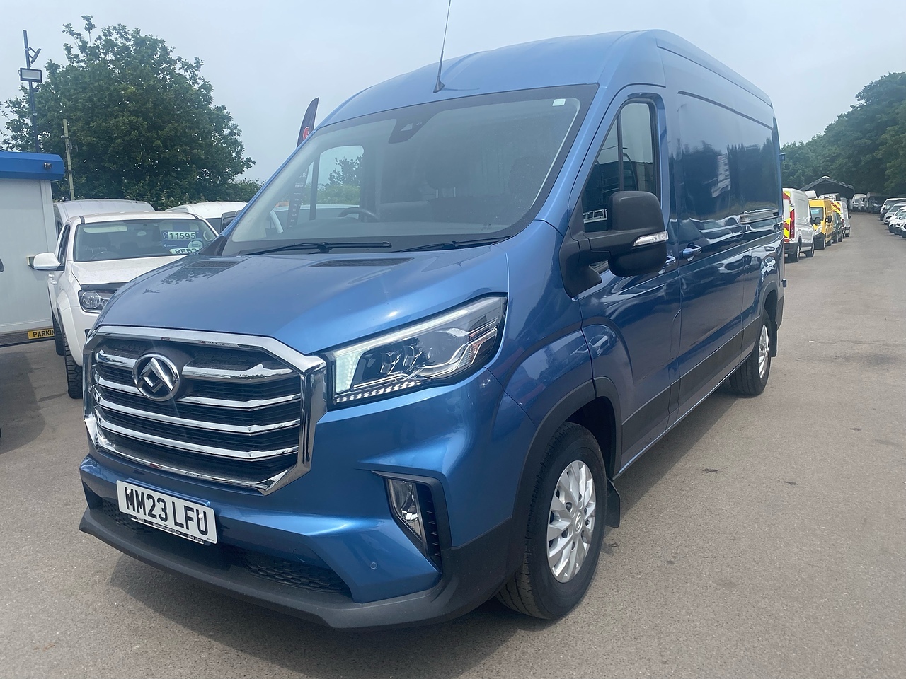 MAXUS Deliver 9 D20 LUX L3 H2 - Thumbnail 2