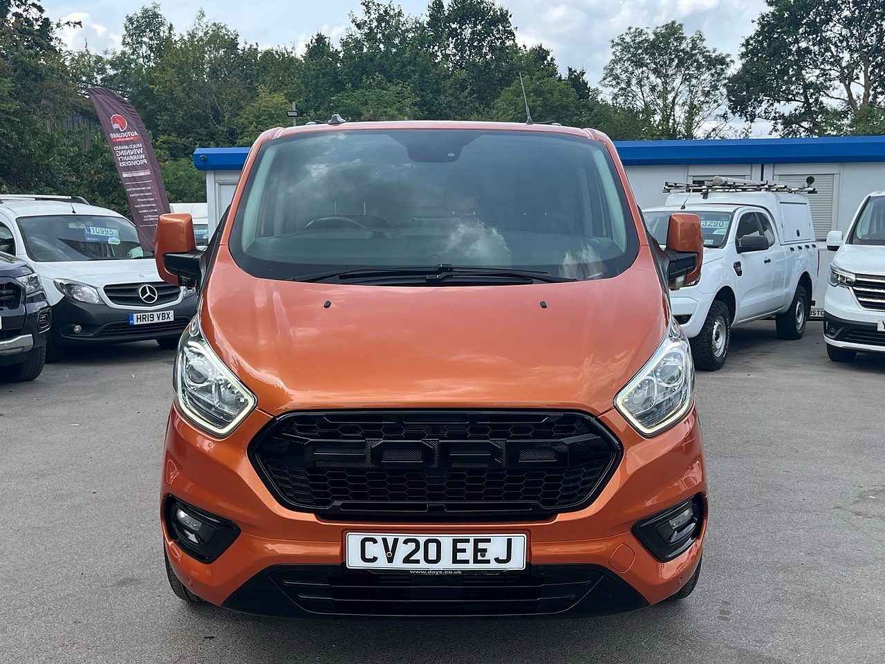 Ford Custom 300 EcoBlue Trend L1 - Thumbnail 2