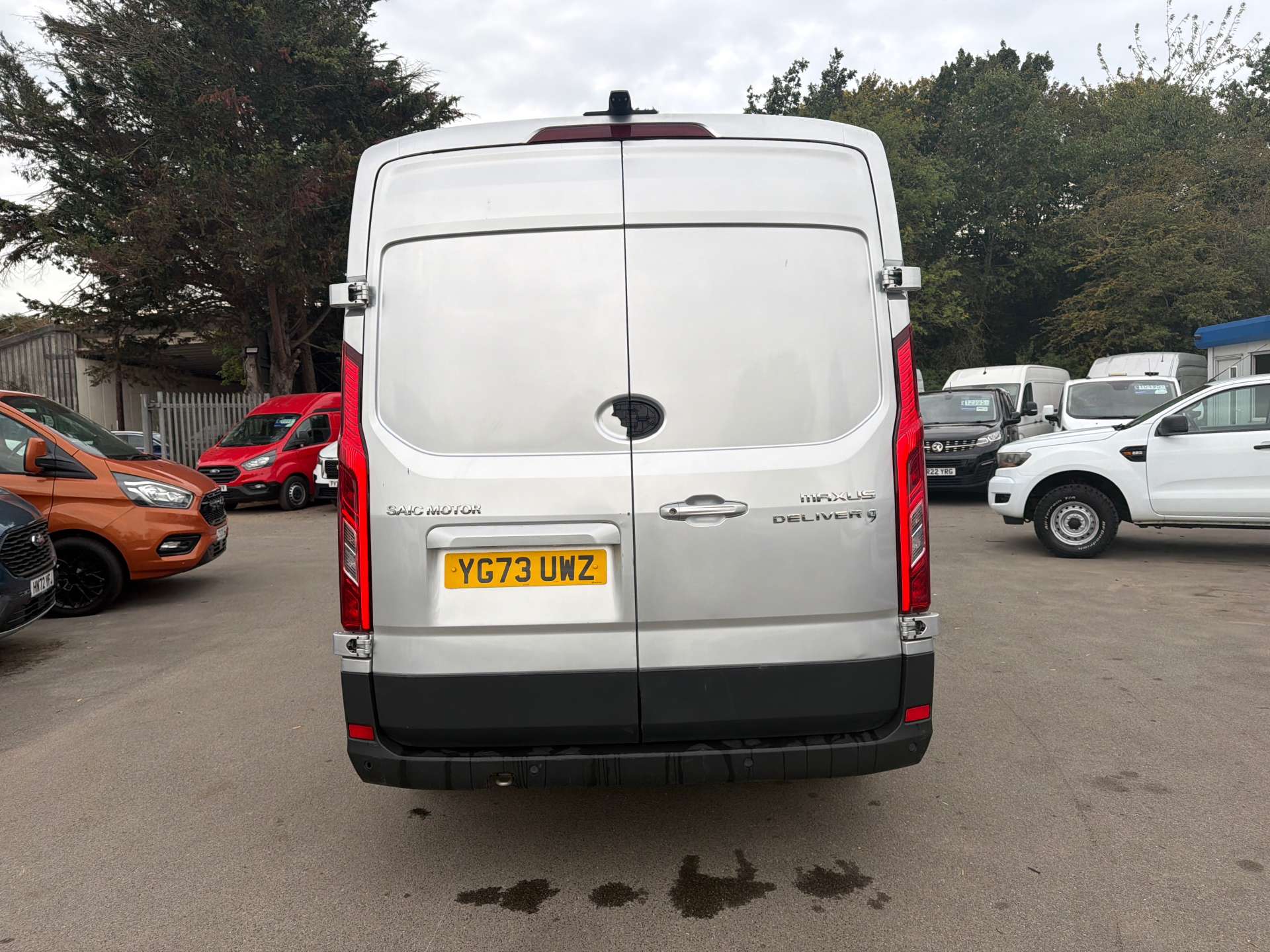 MAXUS Deliver 9 2.0 D20 LUX Panel Van 5dr Diesel Manual FWD L3 H2 Euro 6 (s/s) (163 ps) thumbnail 8