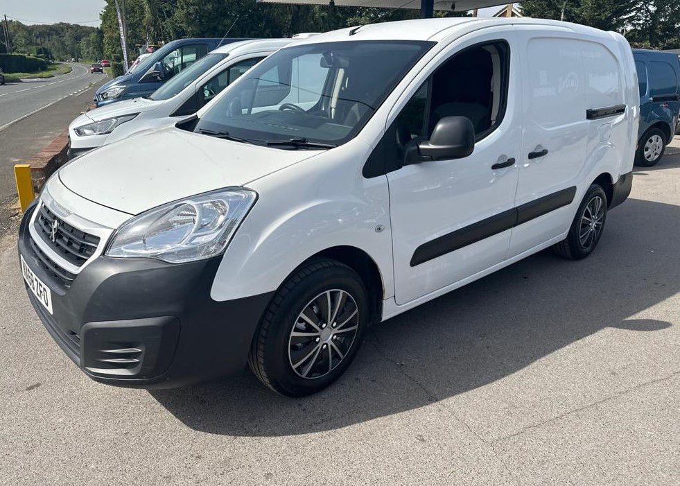Peugeot Partner 100 Crew Van thumbnail 4