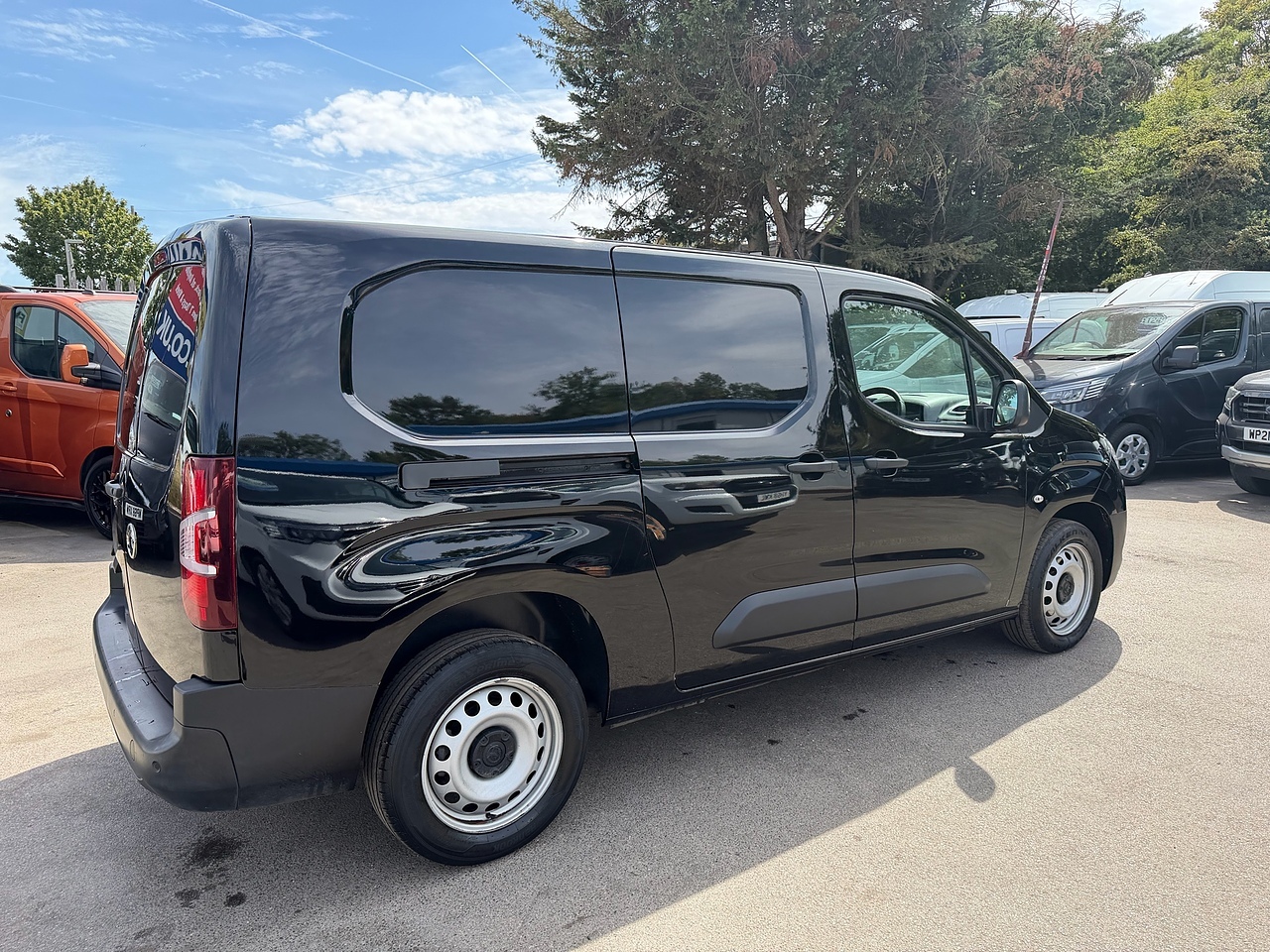 Vauxhall Combo Prime LWB - Thumbnail 8
