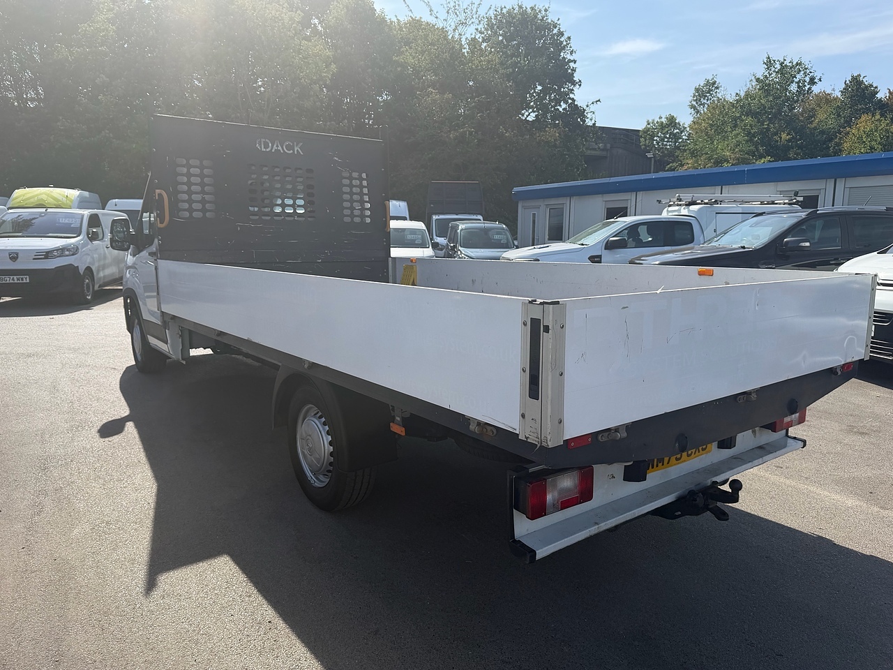 MAXUS Deliver 9 D20 DROPSIDE - Thumbnail 8