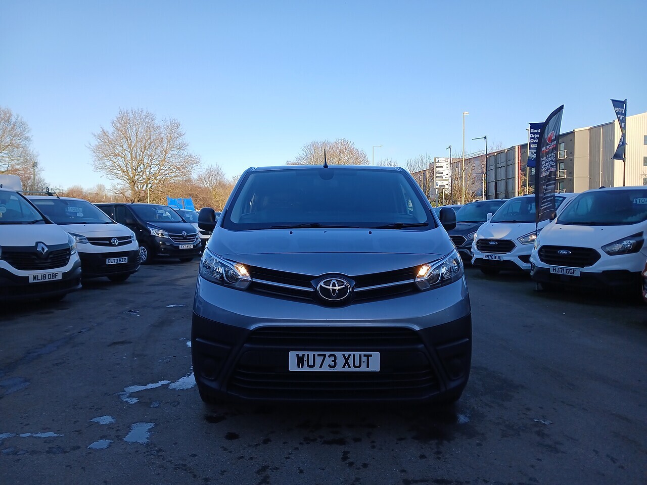 Toyota ProAce 2.0D Icon LWB - Thumbnail 2