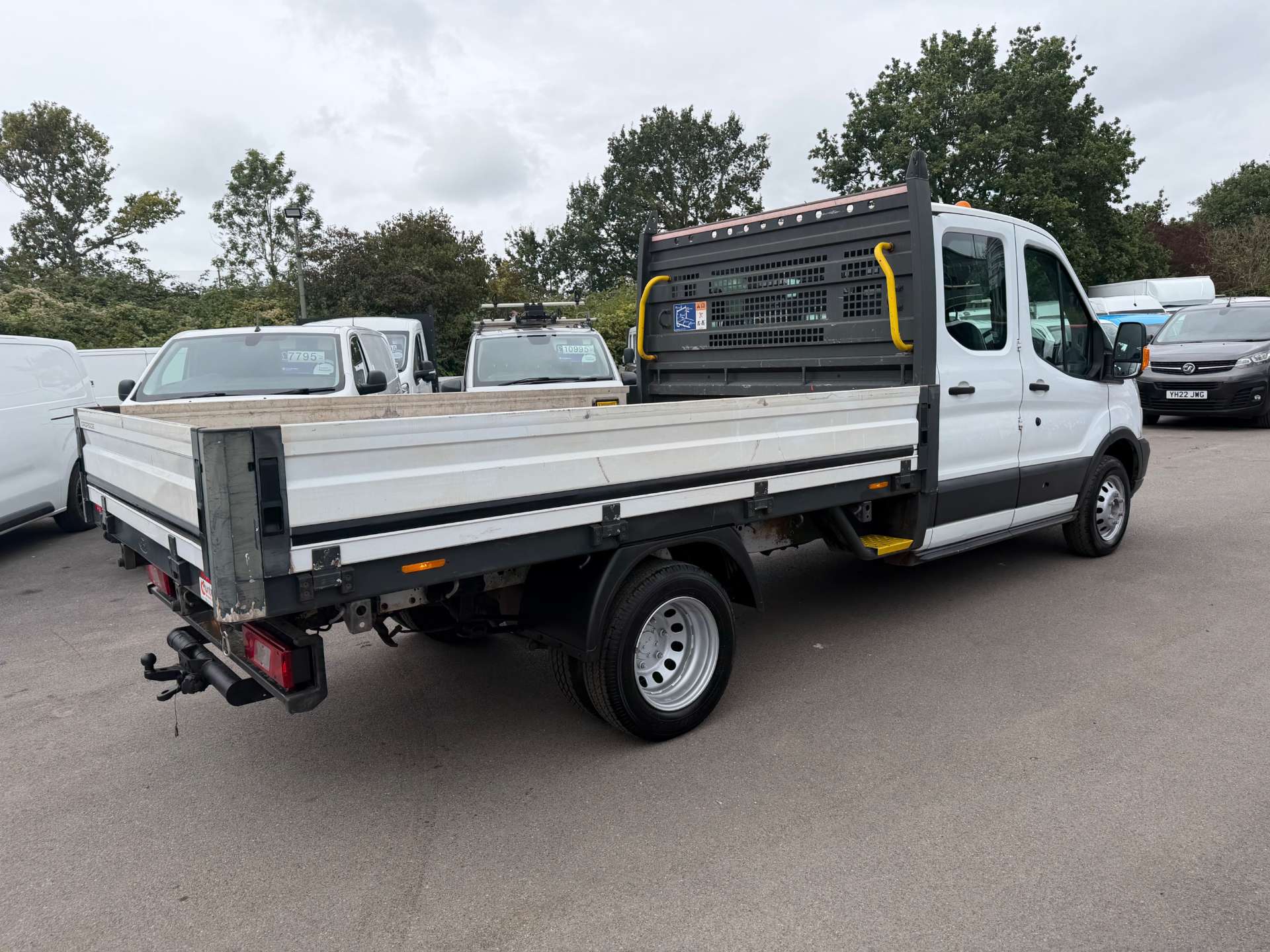 Ford Transit 2.0 350 EcoBlue Chassis Cab 2dr Diesel Manual RWD L4 H1 Euro 6 (130 ps) thumbnail 8