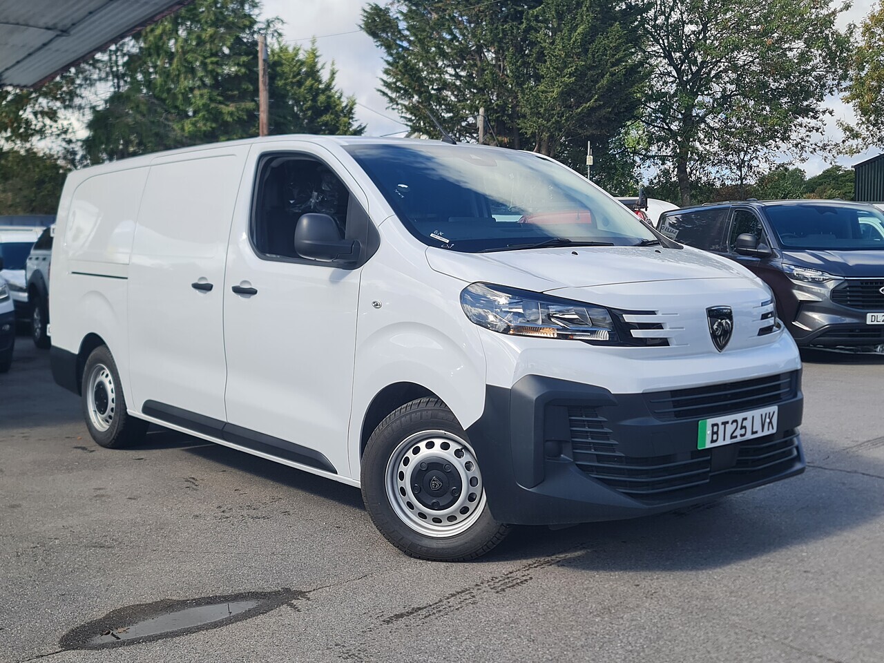 Peugeot e-Expert PRO LWB - Thumbnail 2