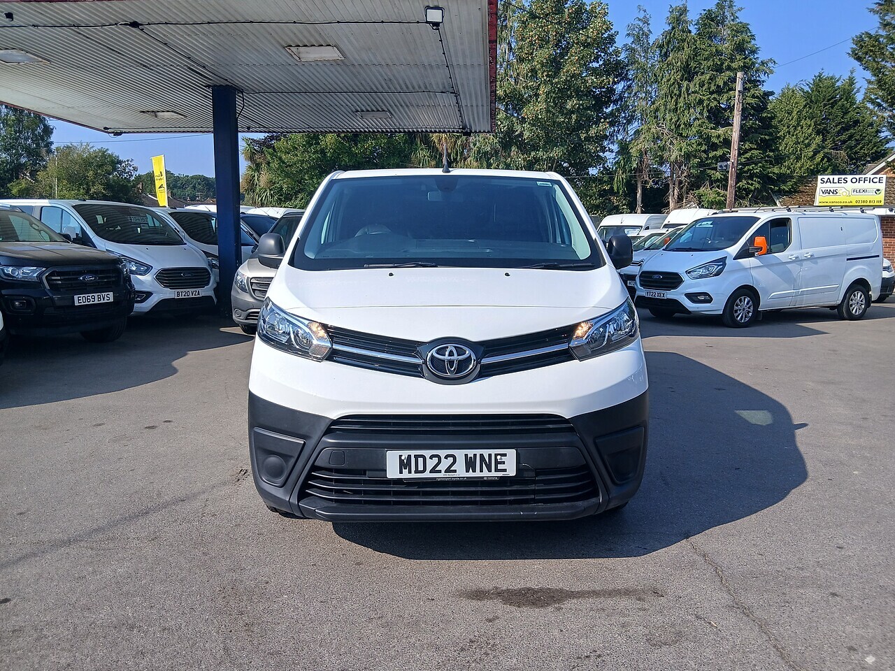 Toyota ProAce D Icon LWB - Thumbnail 4