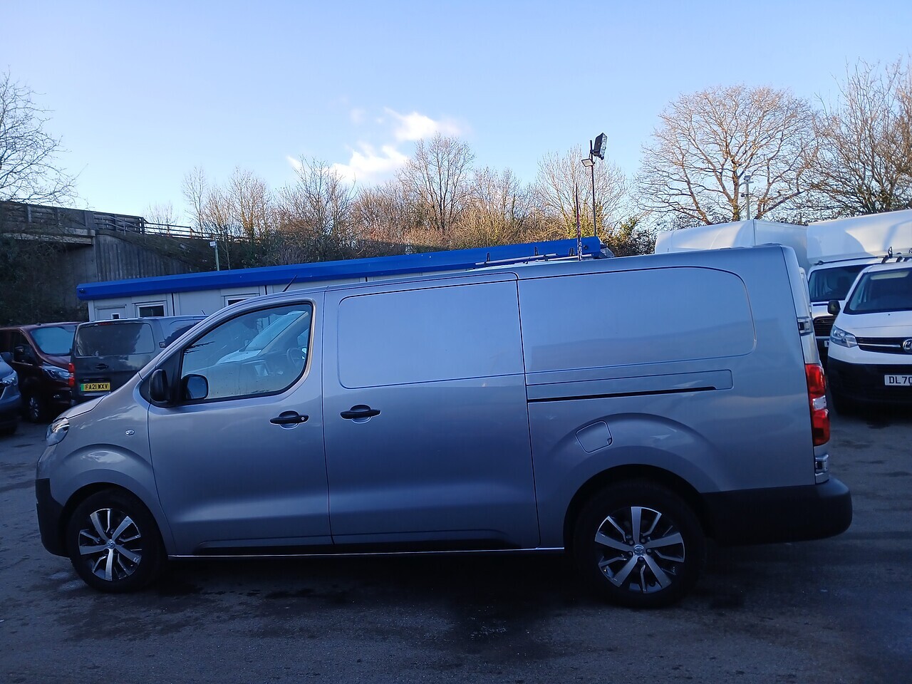 Toyota ProAce 2.0D Icon LWB - Thumbnail 3