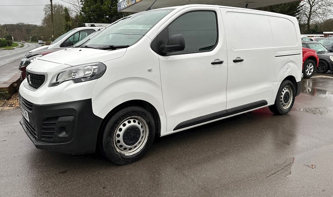 Peugeot Expert Professional SWB thumbnail 7