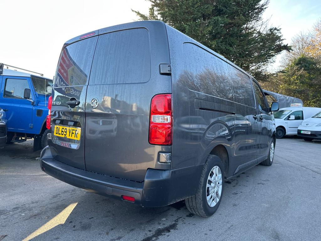 Vauxhall Vivaro Turbo D Dynamic L2 thumbnail 8