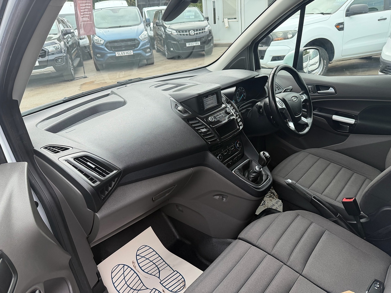 Ford Connect 1.5 250 Limited L2 - Thumbnail 10