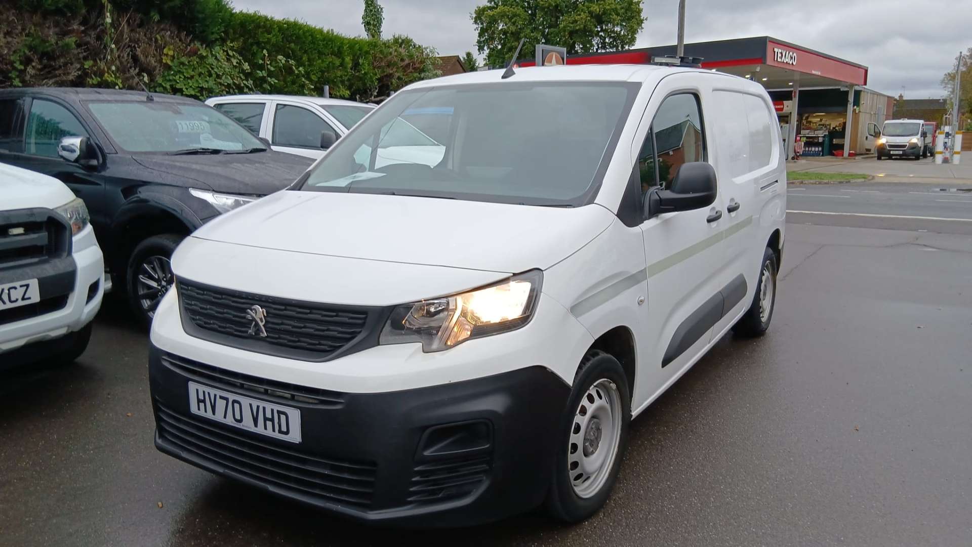 Peugeot Partner 1.5 BlueHDi 950 S Long Panel Van 6dr Diesel Manual LWB Euro 6 (s/s) (100 bhp) thumbnail 3