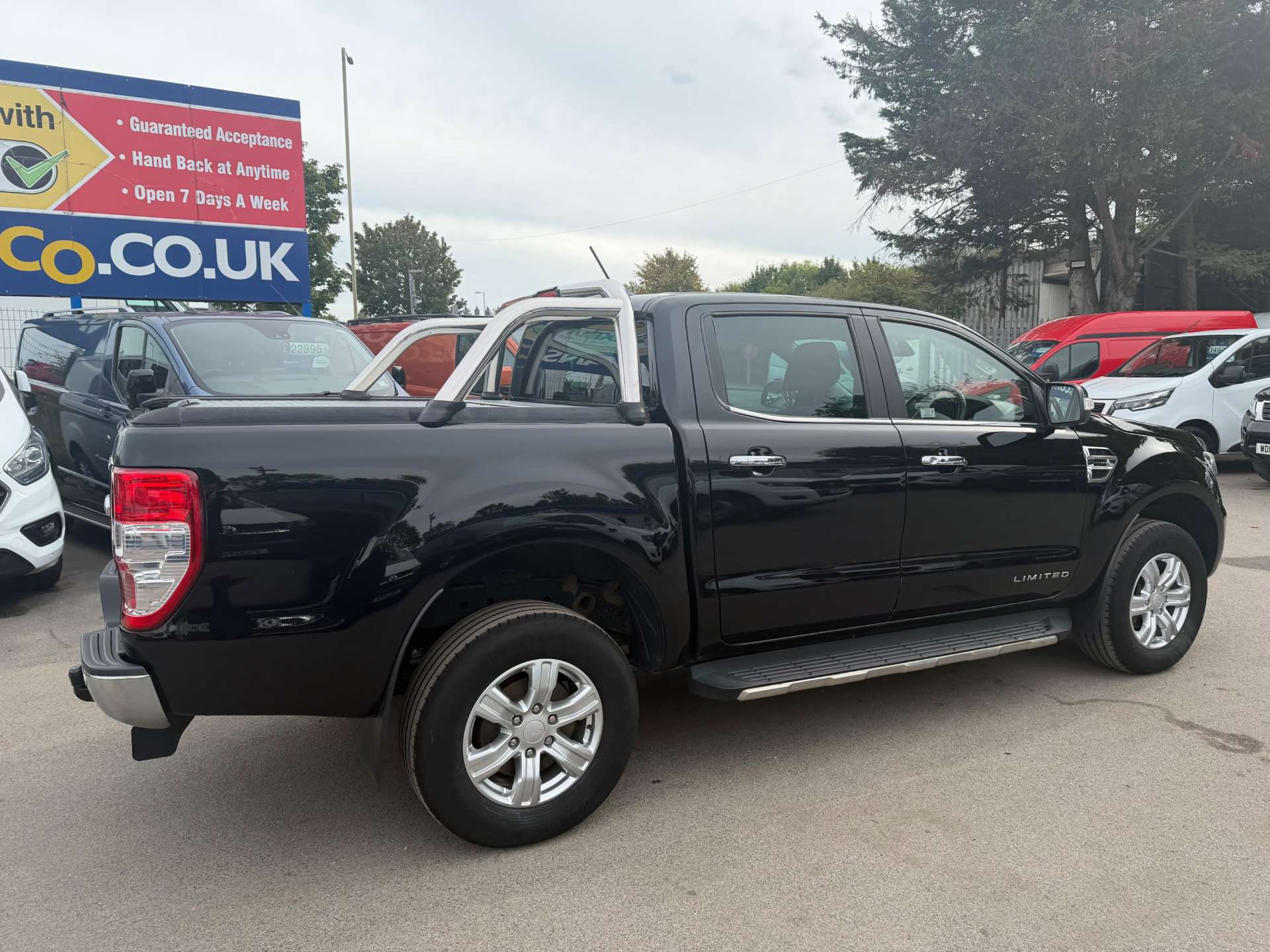 Ford Ranger 2.0 EcoBlue Limited Pickup Double Cab 4dr Diesel Auto 4WD Euro 6 (s/s) (170 ps) thumbnail 5