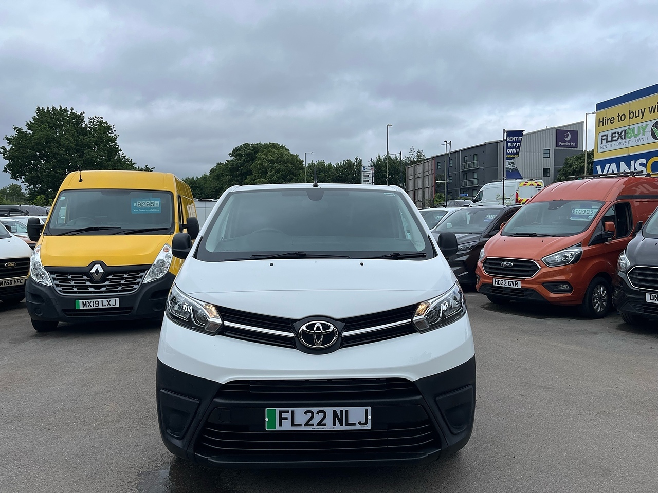 Toyota ProAce Icon - NO VAT! - Thumbnail 2