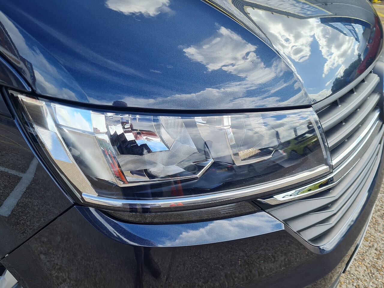VW Transporter T30 Highline Auto - Thumbnail 10