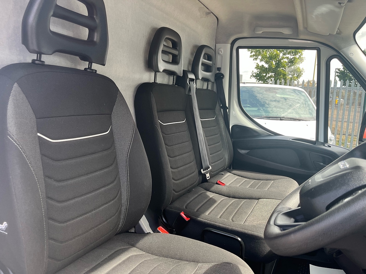 Iveco Daily D HPI 14V 35S - Thumbnail 6