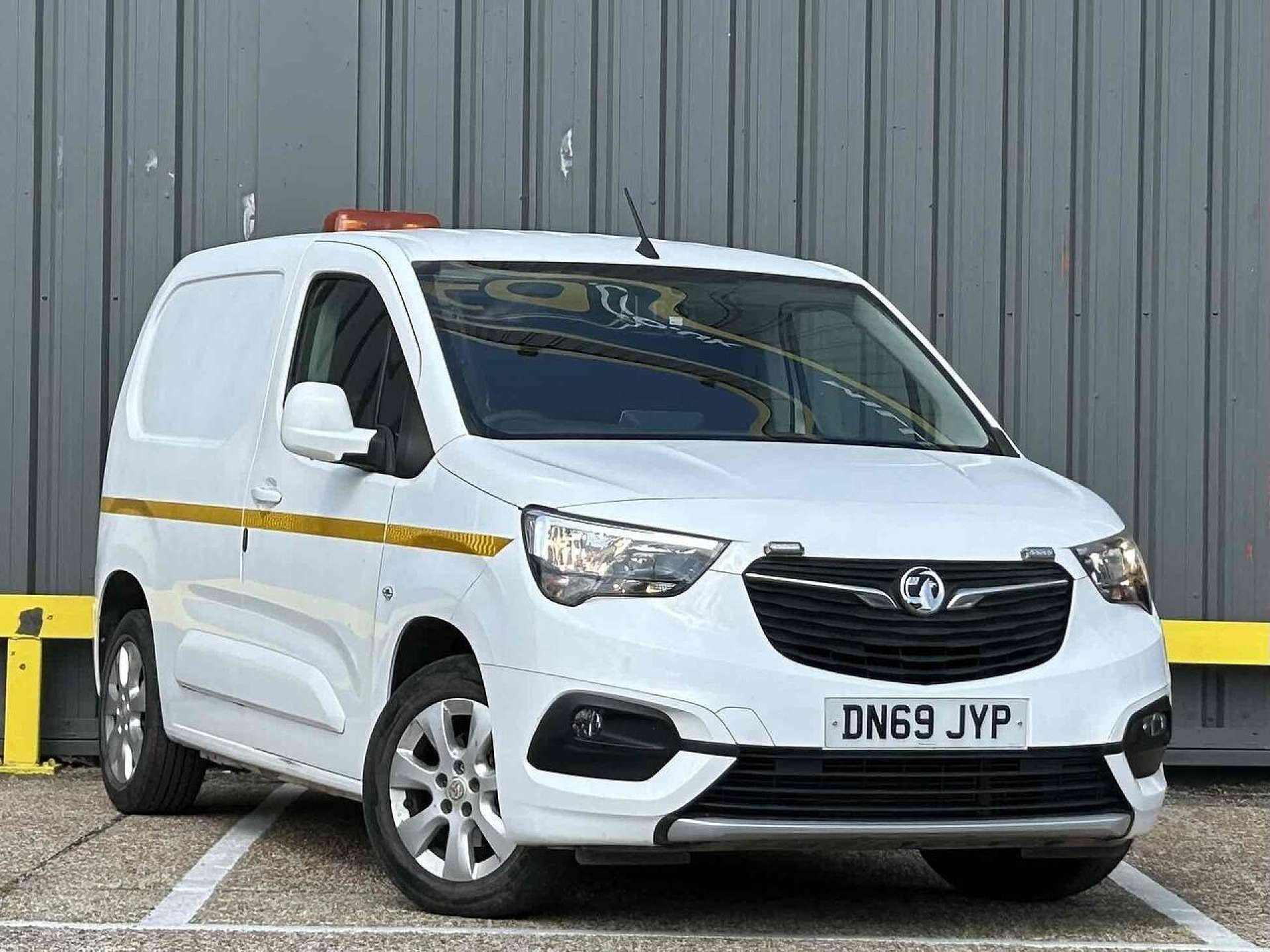 Vauxhall Combo 1.5 Turbo D 2000 Limited Edition Nav Panel Van 4dr Diesel Manual L1 H1 Euro 6 (s/s) (100 ps)