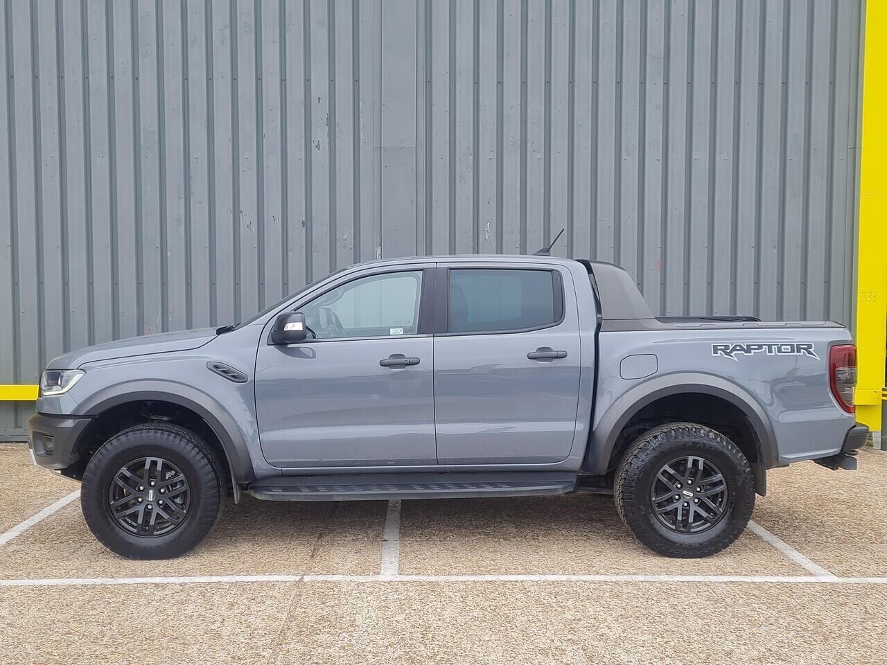Ford Ranger EcoBlue Raptor - Thumbnail 8