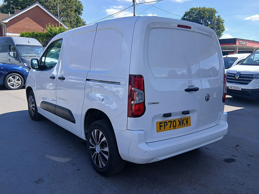 Vauxhall Combo Turbo D Sportive thumbnail 6