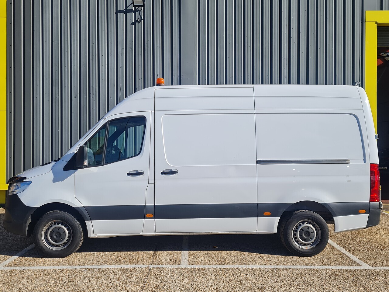 Mercedes Sprinter 317 CDI L2 AUTO - Thumbnail 7