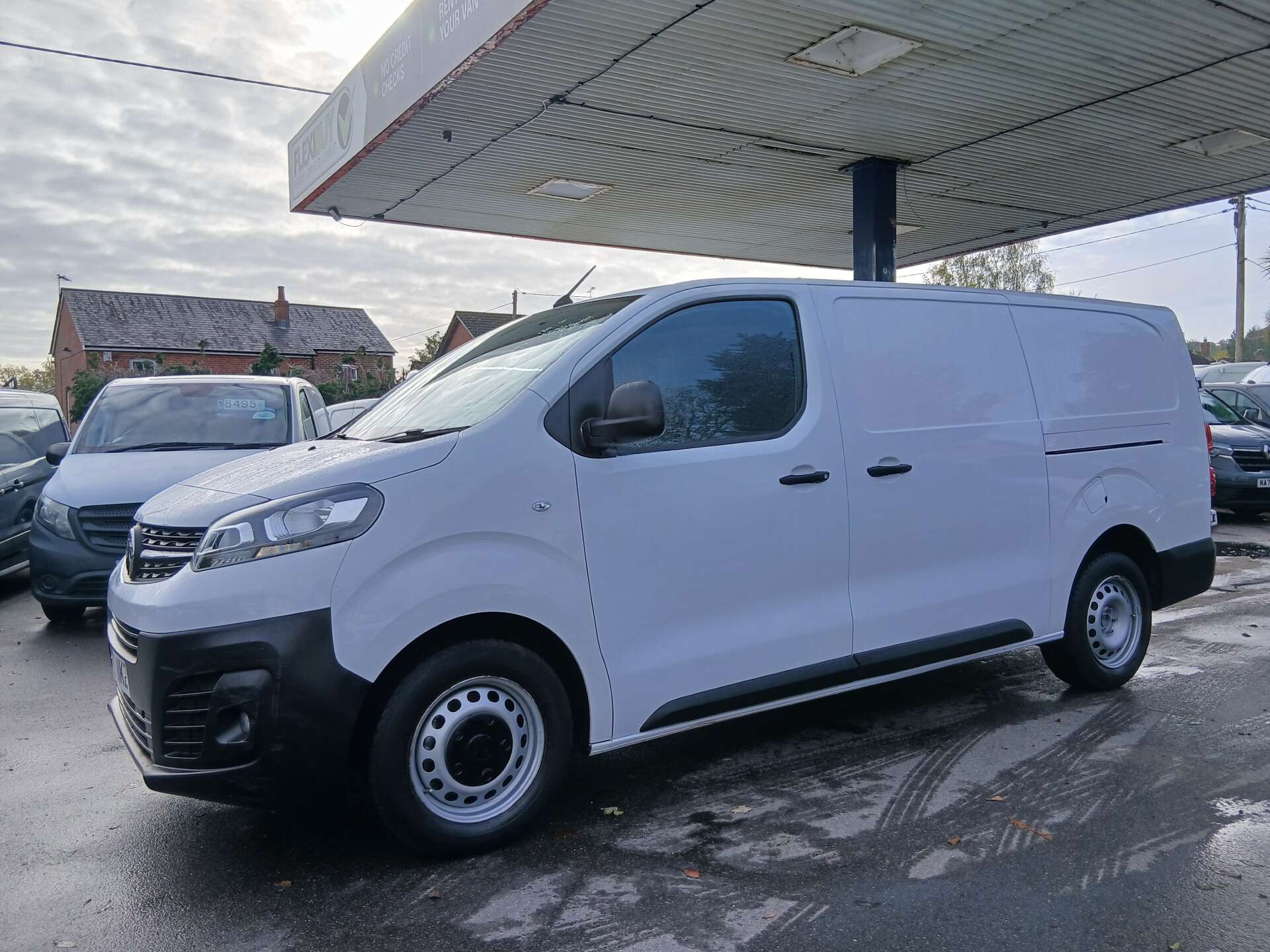 Vauxhall Vivaro 1.5 Turbo D 2900 Prime Panel Van 6dr Diesel Manual L2 H1 Euro 6 (s/s) (100 ps) thumbnail 8