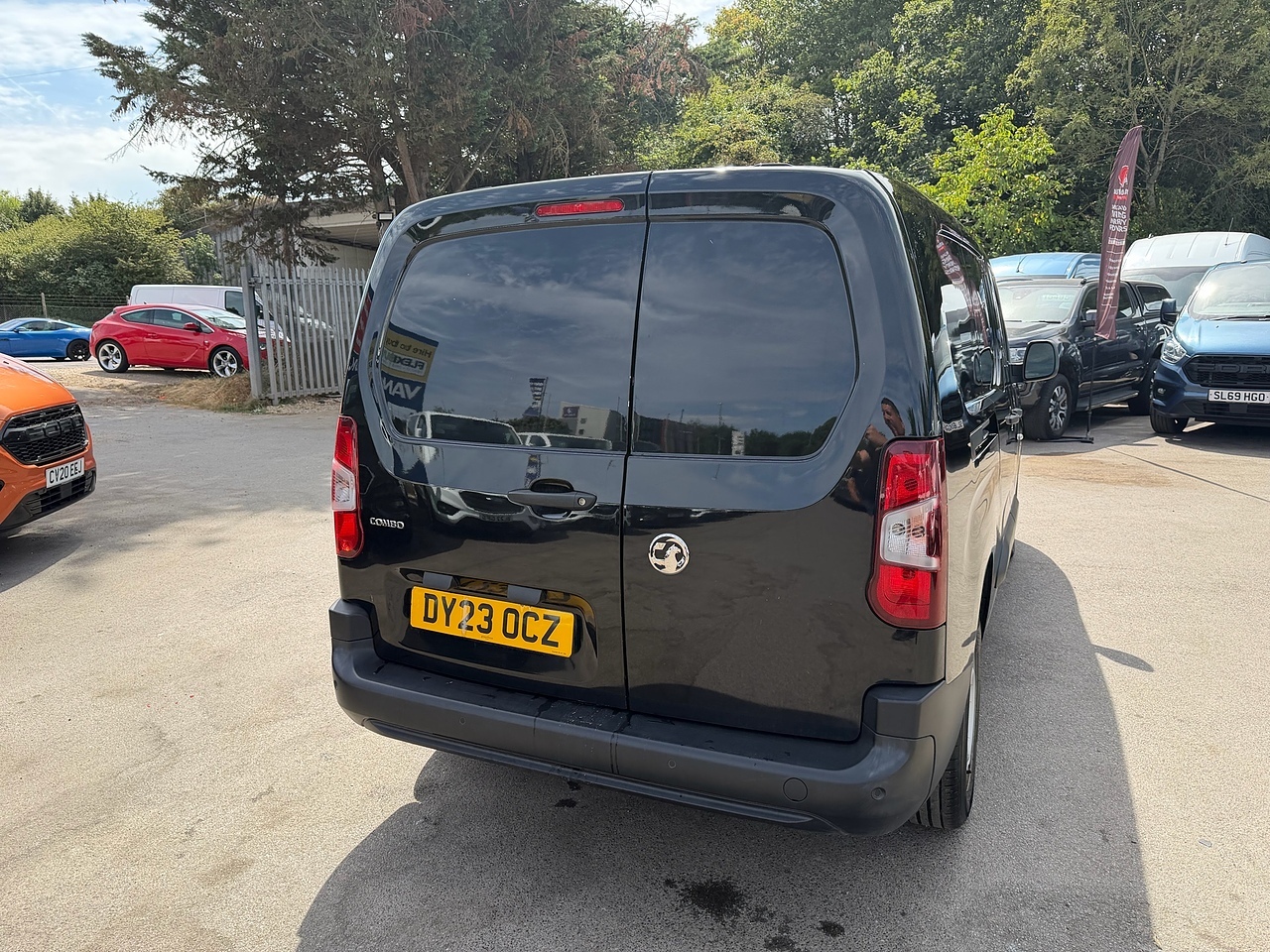 Vauxhall Combo Prime LWB - Thumbnail 6