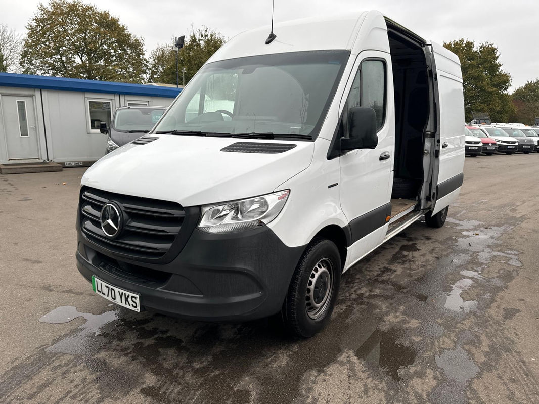 MERCEDES ELECTRIC SPRINTER L2 thumbnail 2