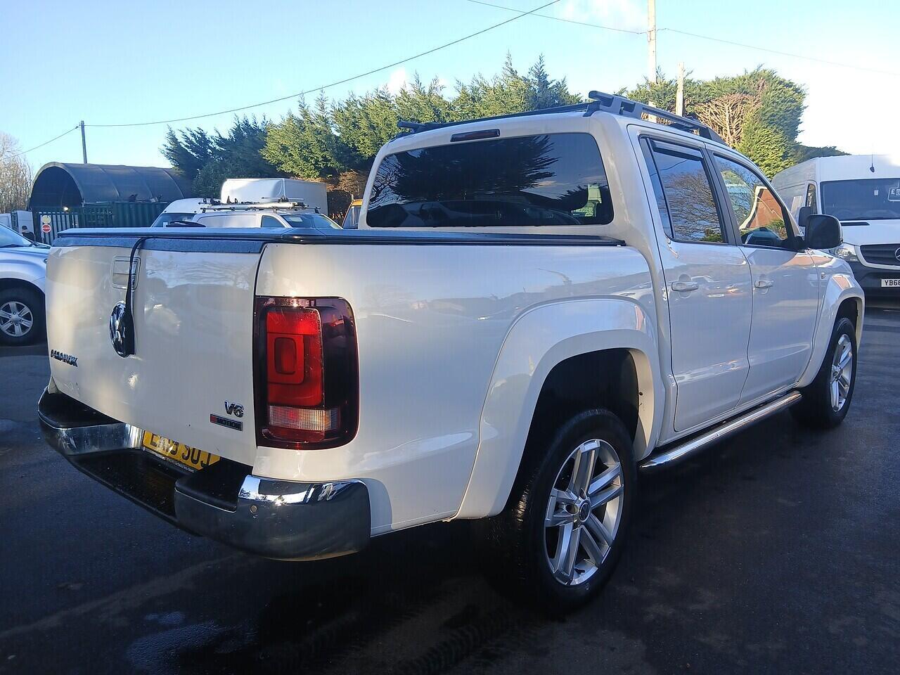 VW Amarok TDI V6 Highline - Thumbnail 7