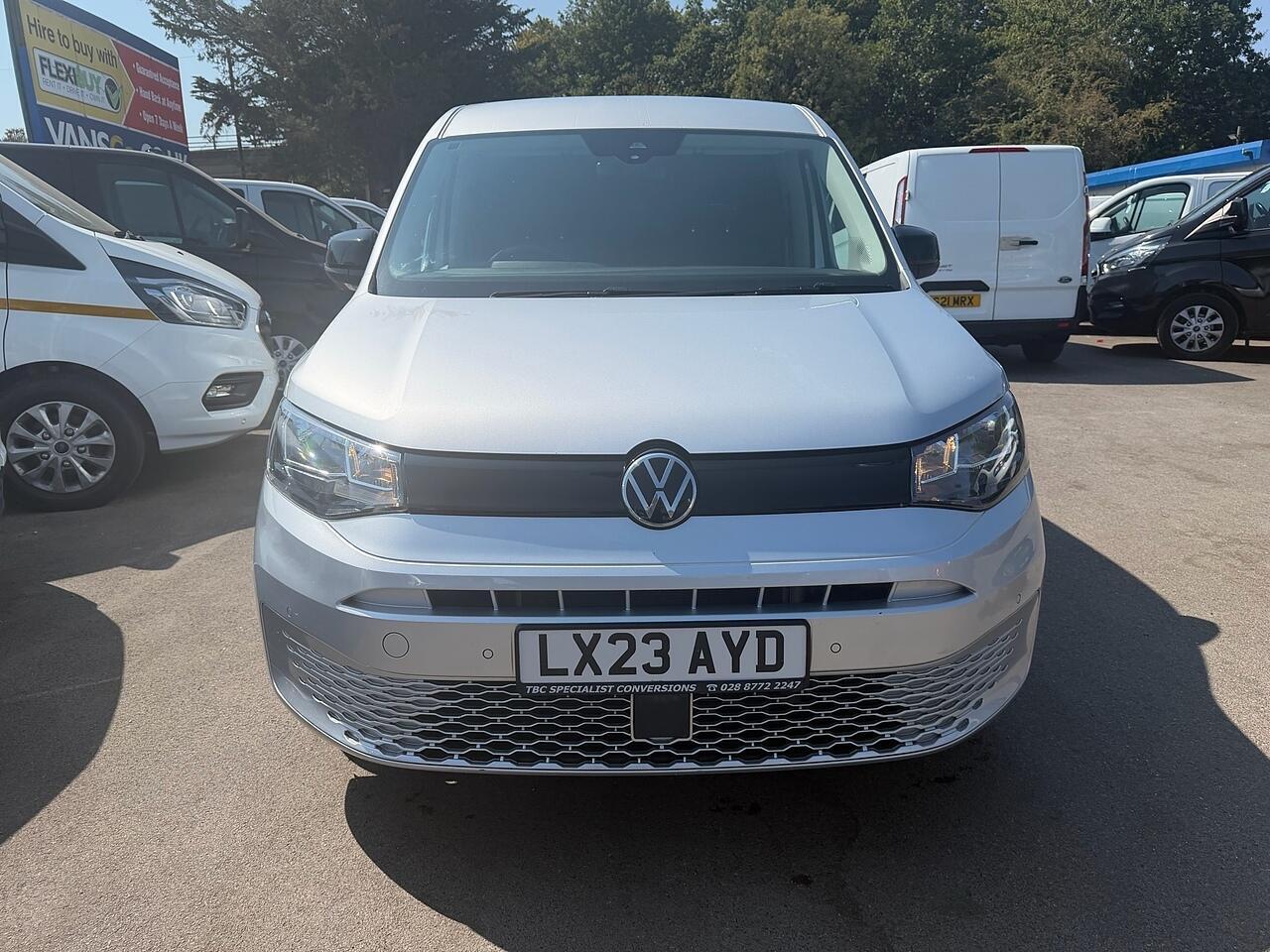 VW Caddy 2.0 TDI C20 Commerce Pro - Thumbnail 2