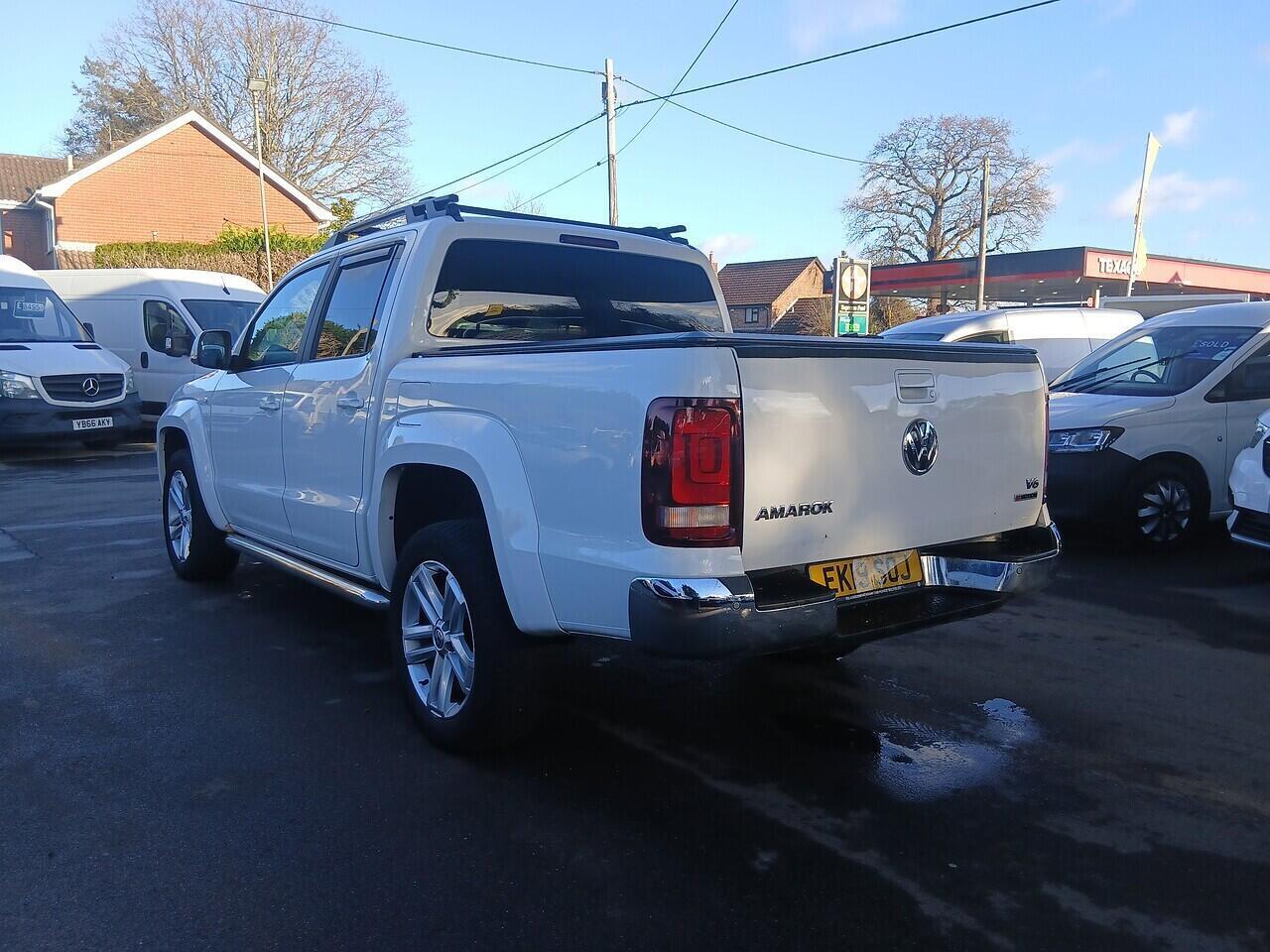 VW Amarok TDI V6 Highline - Thumbnail 6
