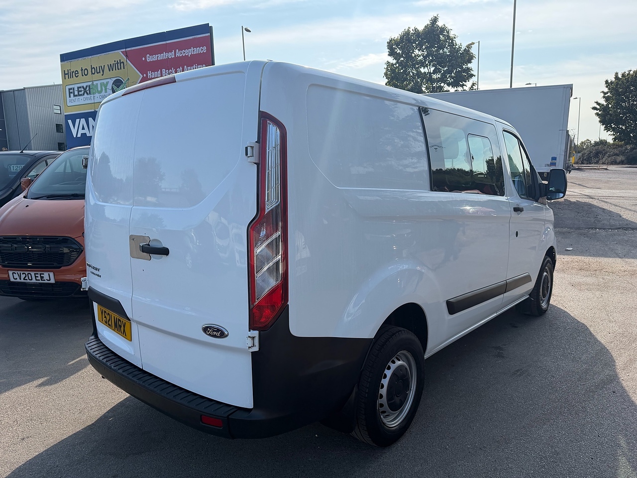 Ford Custom 300 Crew Van - NO VAT - Thumbnail 8