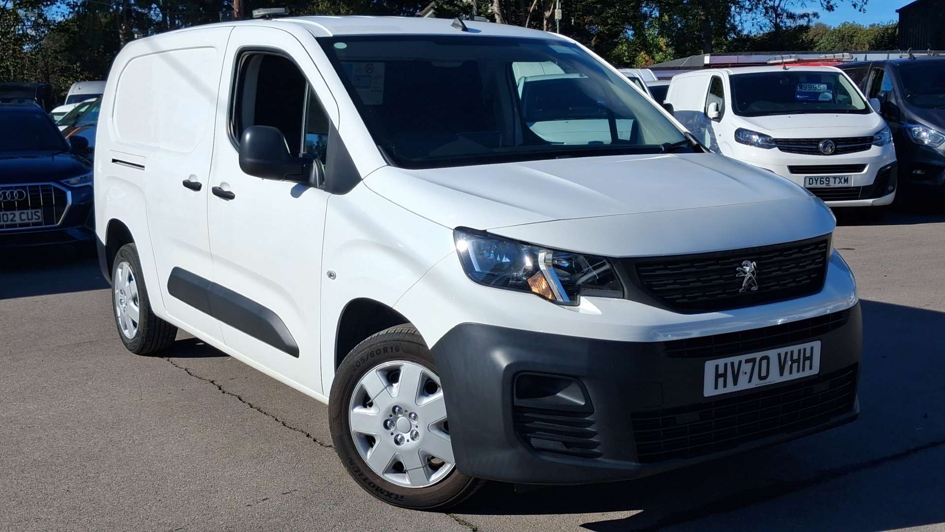 Peugeot Partner 1.5 BlueHDi 950 S Long Panel Van 6dr Diesel Manual LWB Euro 6 (s/s) (100 bhp) thumbnail 2