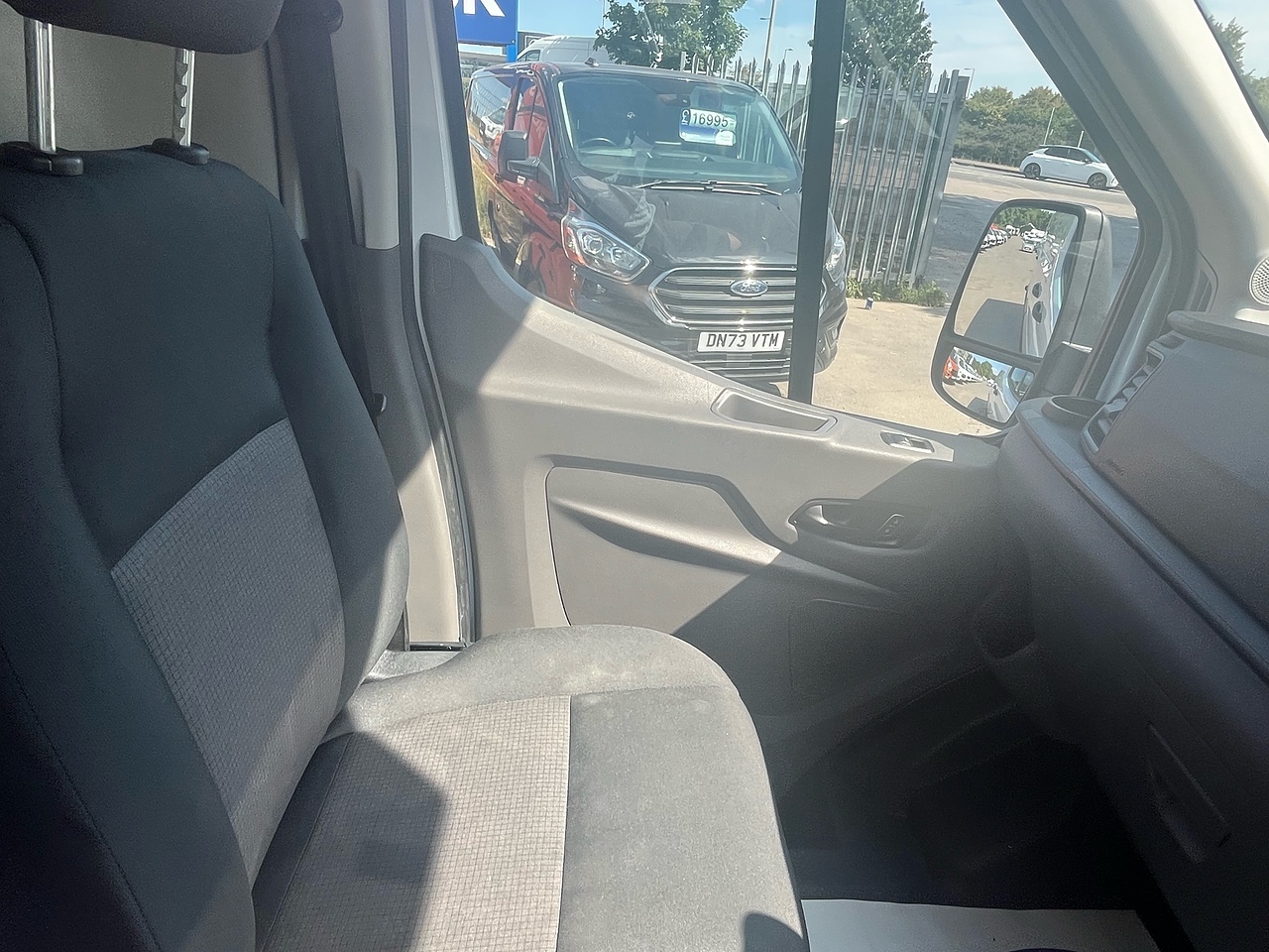 Ford Transit 350 Leader L3H3 - Thumbnail 8