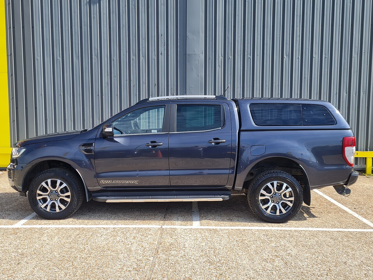 Ford Ranger Wildtrak AUTO - Thumbnail 4