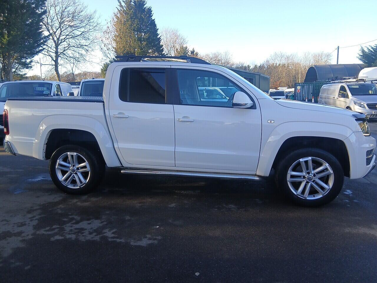 VW Amarok TDI V6 Highline - Thumbnail 8