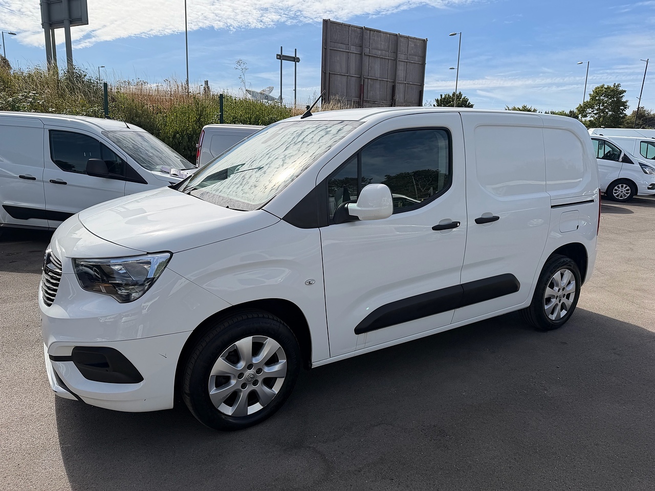 Vauxhall Combo Turbo D Griffin - Thumbnail 5