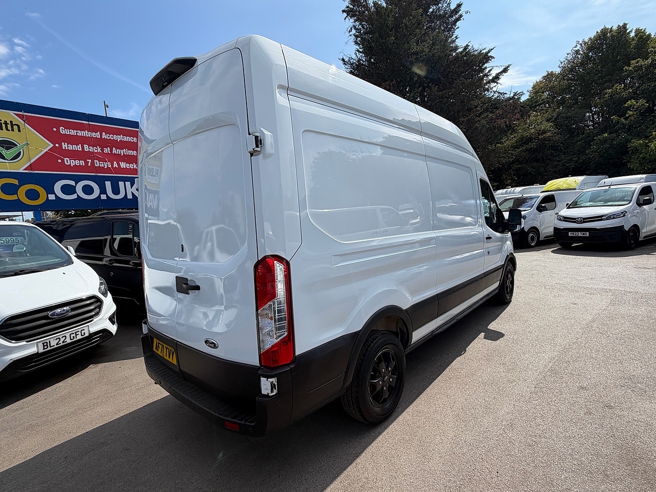 Ford Transit 350 MHEV Limited - Thumbnail 7
