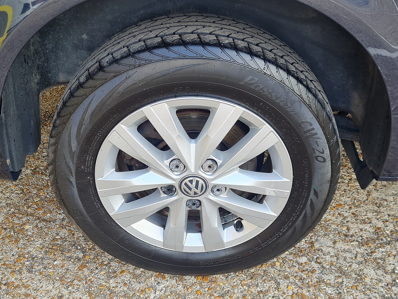 VW Transporter T30 Highline Auto - Thumbnail 9