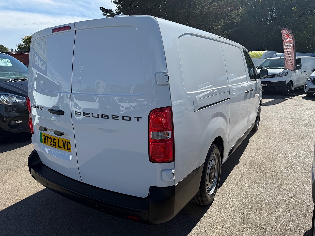 Peugeot e-Expert PRO LWB - Thumbnail 7