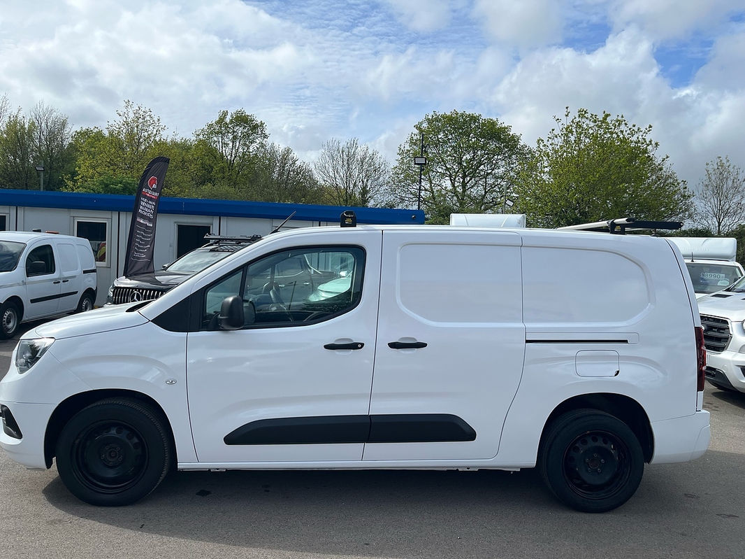 Vauxhall Combo Turbo D Sportive thumbnail 5
