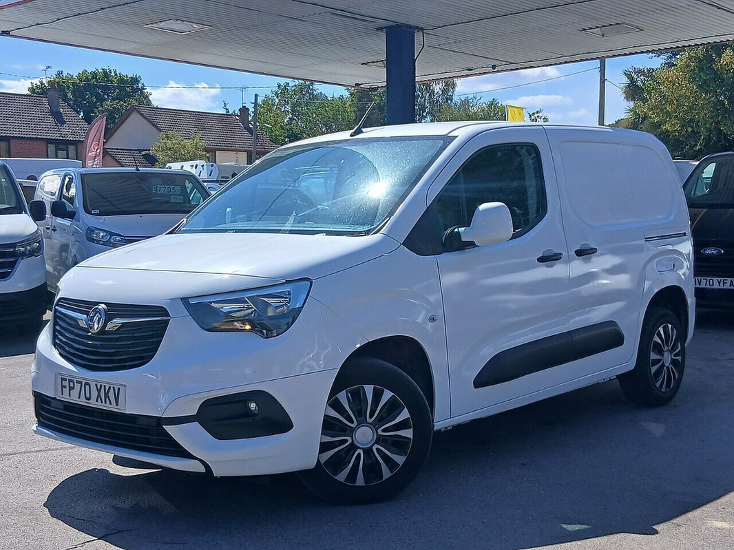 Vauxhall Combo Turbo D Sportive thumbnail 5