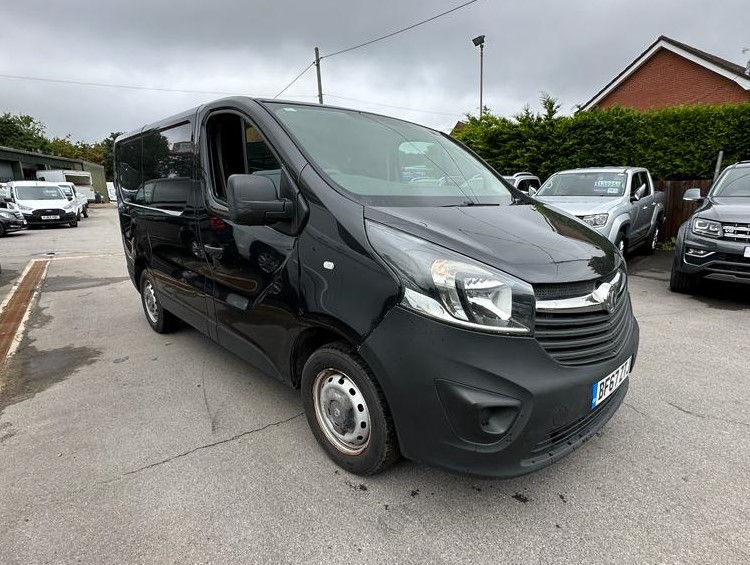 Vauxhall Vivaro CDTi 2700 ecoFLEX thumbnail 2