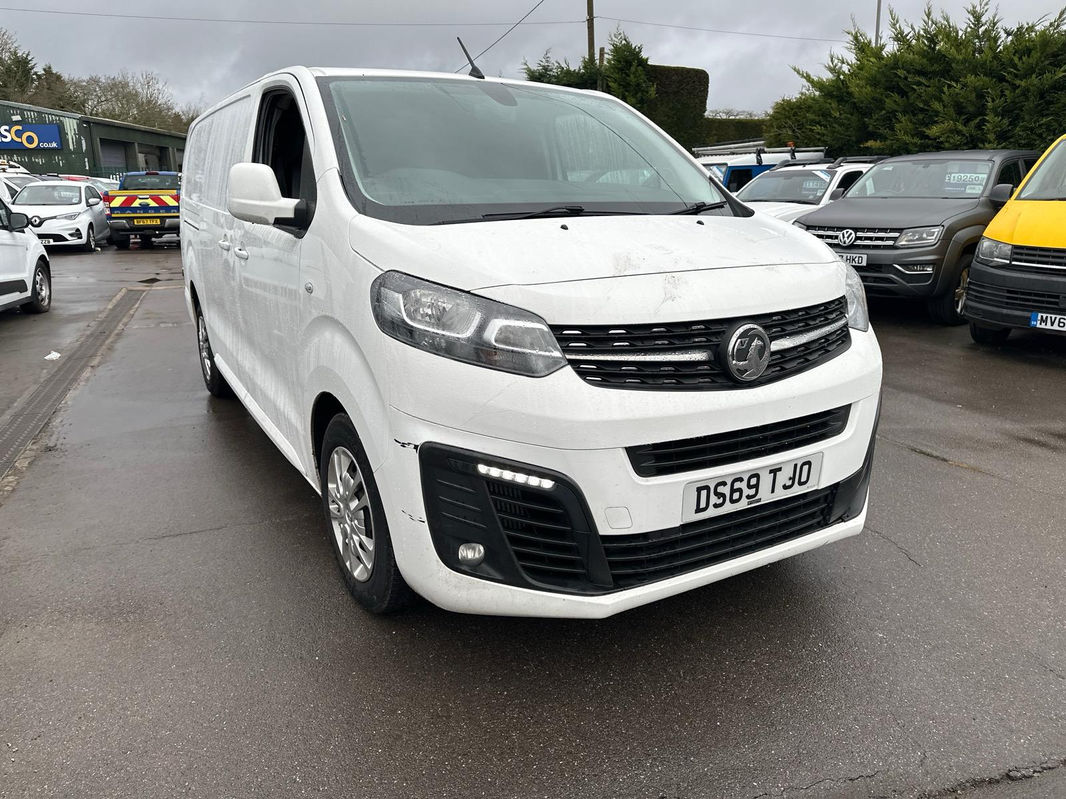 Vauxhall Vivaro Turbo Sportive L2 thumbnail 3