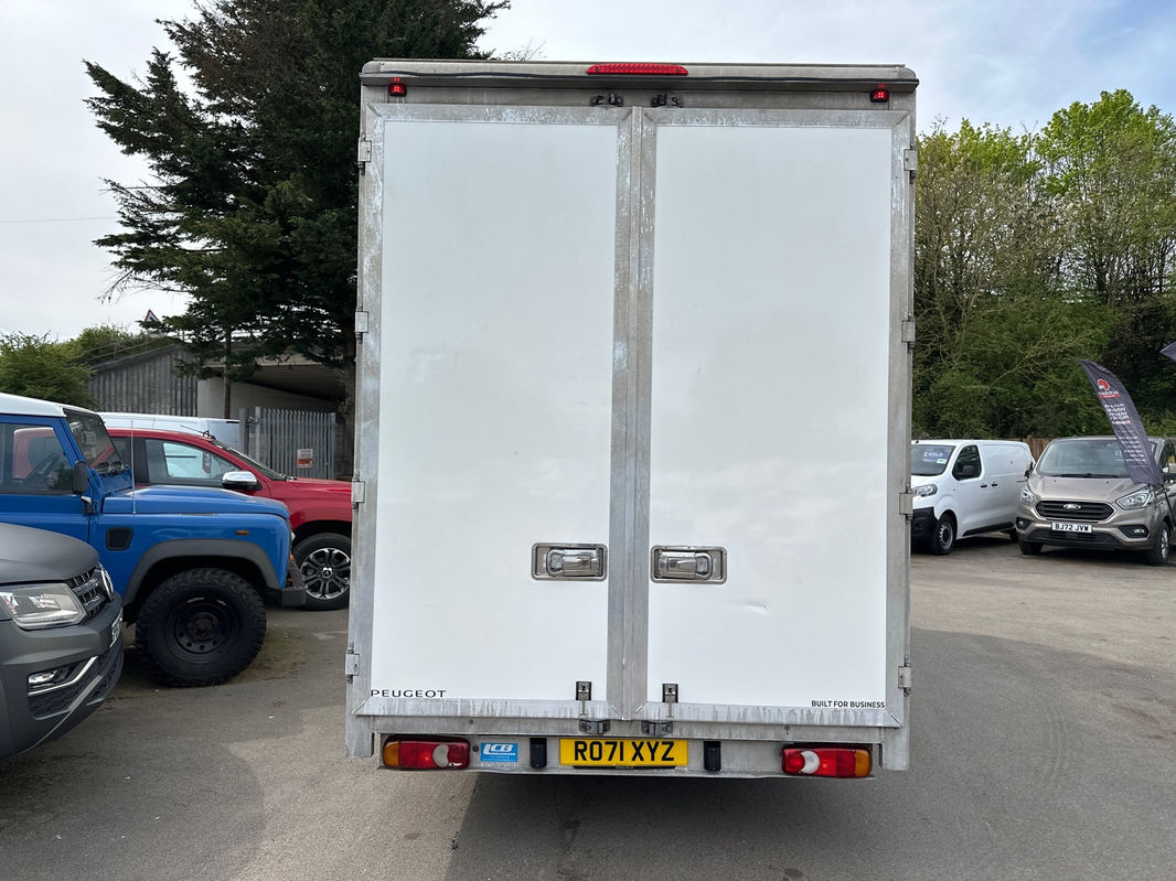 Peugeot Boxer L4 LUTON WITH A/C thumbnail 8