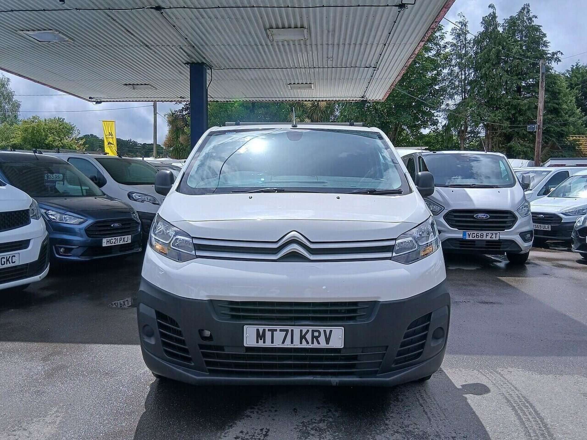 Citroen Dispatch 1.5 BlueHDi 1000 Enterprise Pro M Panel Van 6dr Diesel Manual FWD 2 Euro 6 (s/s) (100 ps) thumbnail 2